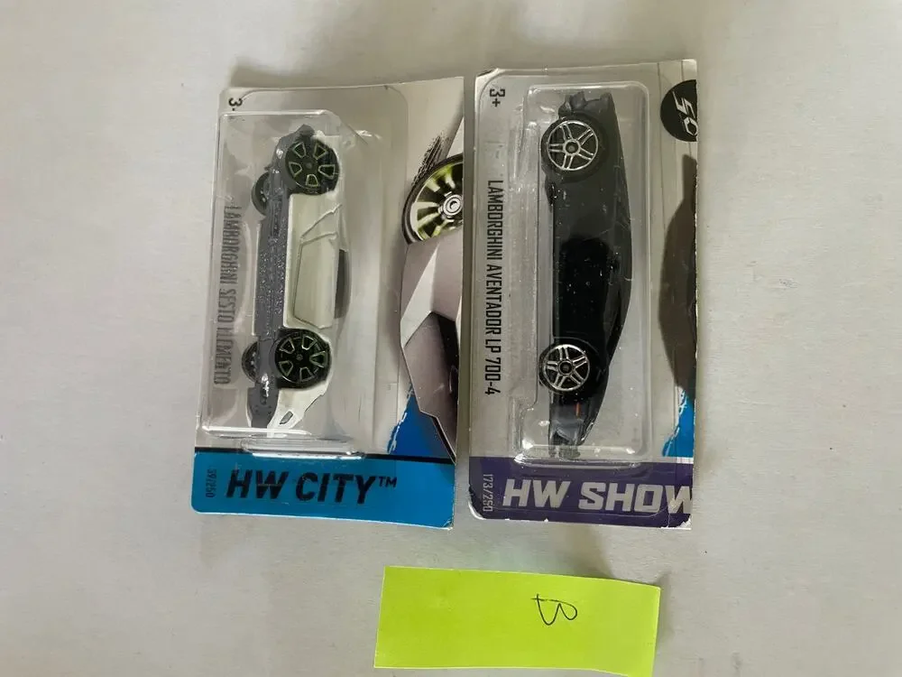 2 Lamborghini 2012 Black White Mattel Hot Wheels Toy Cars NEW